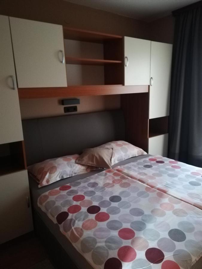 Apartmani Danijela Tomicic Lopar Dış mekan fotoğraf