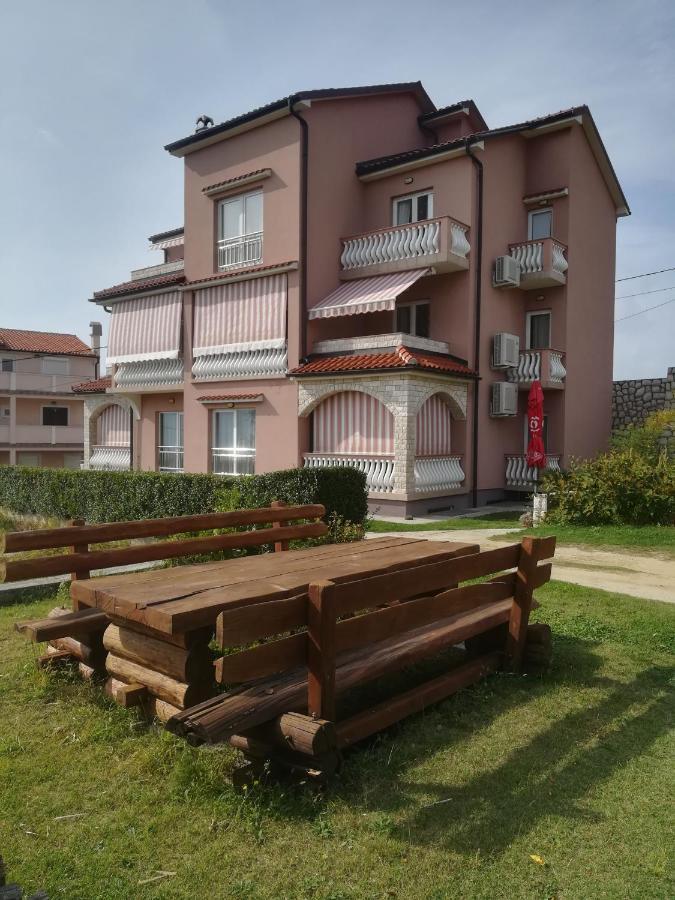 Apartmani Danijela Tomicic Lopar Dış mekan fotoğraf